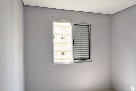 Quarto 1 de apartamento para alugar com 2 quartos, 55m² em Jardim Iris, São Paulo