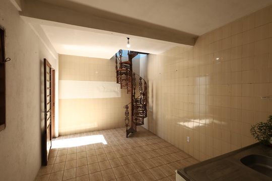 Casa para alugar com 2 quartos, 70m² em Monte Castelo, São José dos Campos