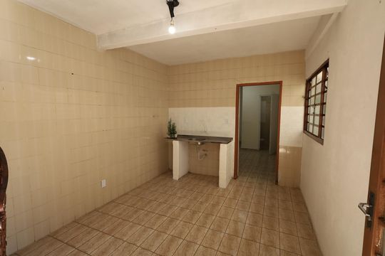Sala de casa para alugar com 2 quartos, 70m² em Monte Castelo, São José dos Campos