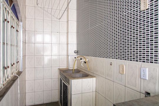 Área de Serviço de casa para alugar com 2 quartos, 50m² em Mutua, São Gonçalo