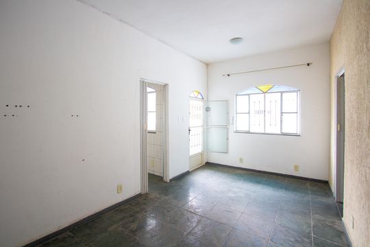 Casa para alugar com 2 quartos, 50m² em Mutua, São Gonçalo