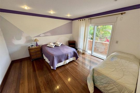 Casa à venda com 4 quartos, 665m² em Jardim Guedala, São Paulo