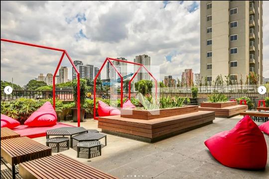 Área comum de kitnet/studio para alugar com 1 quarto, 34m² em Vila Olímpia, São Paulo