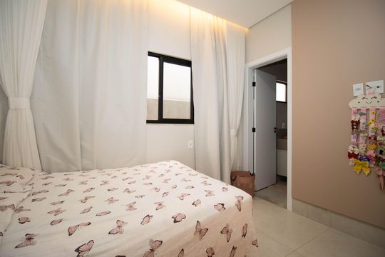 Suíte 3 de casa de condomínio à venda com 4 quartos, 330m² em Vicente Pires, Brasília