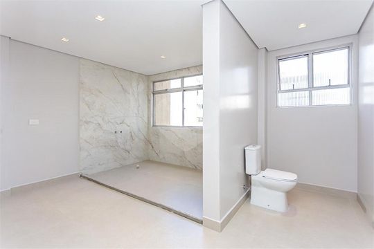 Apartamento à venda com 4 quartos, 545m² em Bigorrilho, Curitiba