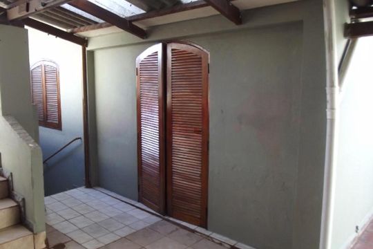 Casa à venda com 2 quartos, 130m² em Jardim São Camilo, Jundiaí