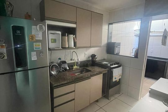 Cozinha de casa à venda com 2 quartos, 60m² em Santa Amelia, Belo Horizonte