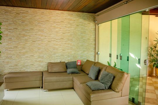 Casa à venda com 3 quartos, 210m² em Setor Crimeia Oeste, Goiânia