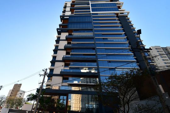 Fachada do Prédio de apartamento para alugar com 3 quartos, 190m² em Cambuí, Campinas