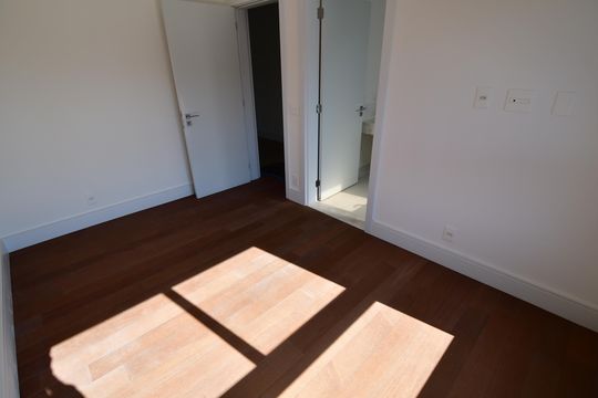 Quarto 1 - Suíte de apartamento para alugar com 3 quartos, 190m² em Cambuí, Campinas