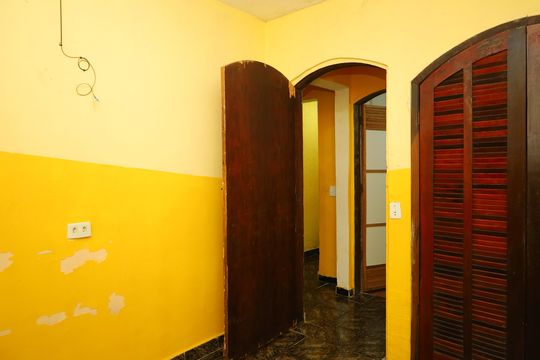 Quarto 1 de casa para alugar com 2 quartos, 60m² em Jardim das Camelias, São Paulo
