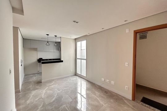 Apartamento para alugar com 2 quartos, 42m² em Chácara Cotia, Contagem