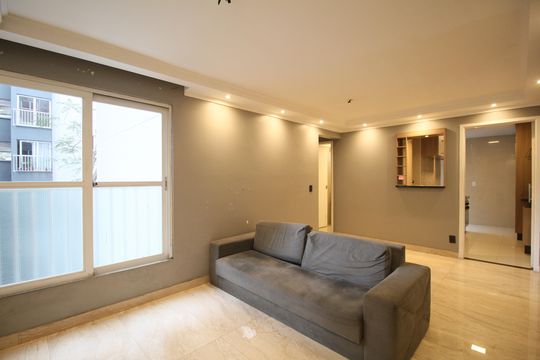 Apartamento à venda com 2 quartos, 58m² em Parque Reboucas, São Paulo