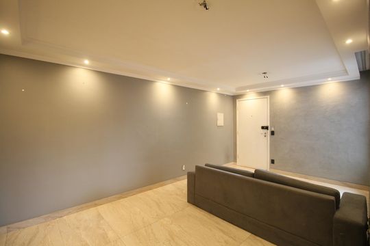 Apartamento à venda com 2 quartos, 58m² em Parque Reboucas, São Paulo