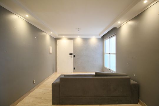 Apartamento à venda com 2 quartos, 58m² em Parque Reboucas, São Paulo