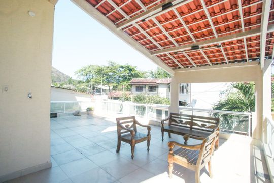 Frente da Casa de casa à venda com 6 quartos, 450m² em Anil, Rio de Janeiro