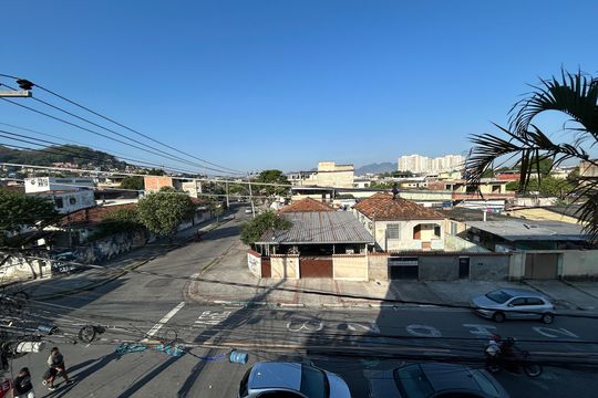 Vista do Quarto 1 de apartamento para alugar com 2 quartos, 70m² em Rocha Miranda, Rio de Janeiro