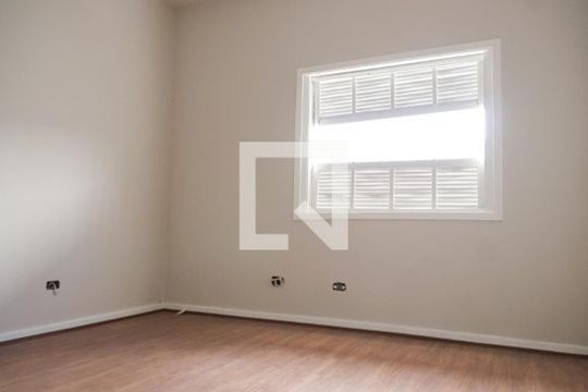 Quarto de casa à venda com 3 quartos, 266m² em Vila da Saúde, São Paulo