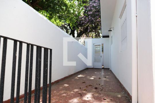 Área externa de casa à venda com 3 quartos, 266m² em Vila da Saúde, São Paulo