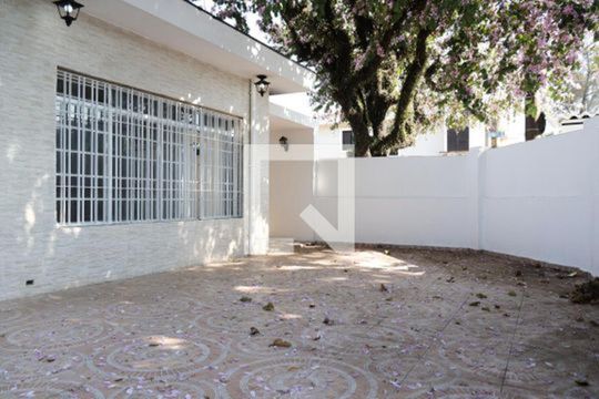 Área externa de casa à venda com 3 quartos, 266m² em Vila da Saúde, São Paulo