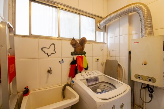 Área de serviço de apartamento para alugar com 3 quartos, 120m² em Vila Olímpia, São Paulo