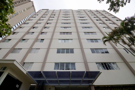 Fachada do Prédio de apartamento para alugar com 3 quartos, 120m² em Vila Olímpia, São Paulo