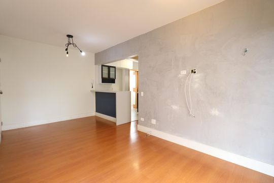 Sala de apartamento para alugar com 2 quartos, 55m² em Vila Ipojuca, São Paulo