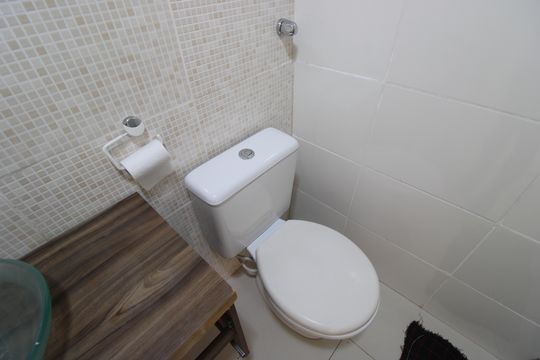 Banheiro 1 de apartamento para alugar com 2 quartos, 95m² em Taquara, Rio de Janeiro