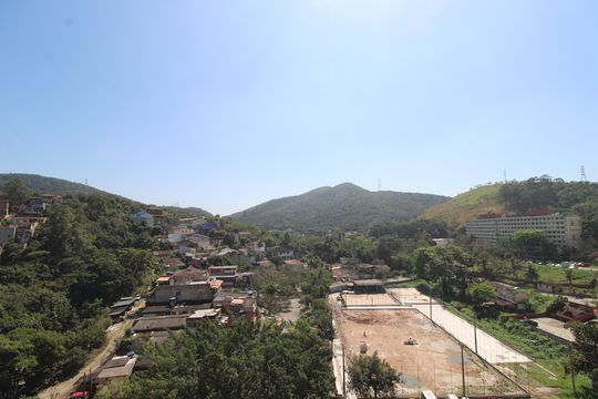 Área de serviço de apartamento para alugar com 2 quartos, 95m² em Taquara, Rio de Janeiro