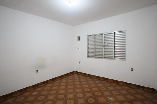 Quarto  de casa para alugar com 2 quartos, 110m² em Jardim D’abril, Osasco