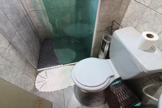 banheiro de apartamento à venda com 2 quartos, 44m² em Vila Silvia, São Paulo