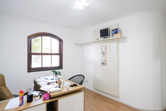 Suíte de casa à venda com 3 quartos, 270m² em Jardim Sao Caetano, São Caetano do Sul