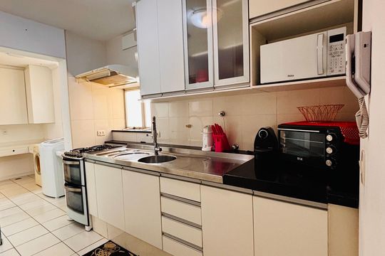 Cozinha de apartamento para alugar com 3 quartos, 86m² em Alphaville Industrial, Barueri