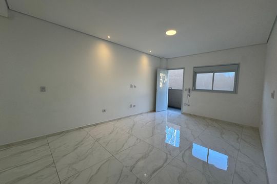 Sala de kitnet/studio para alugar com 1 quarto, 39m² em Santa Maria, Osasco