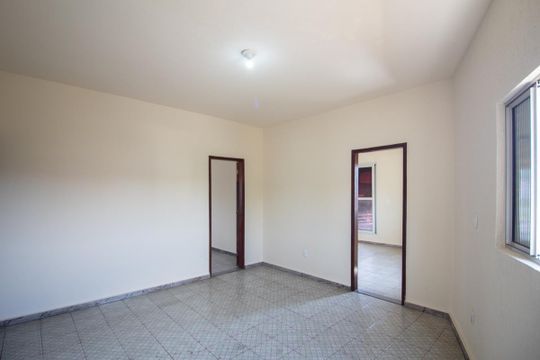 Casa para alugar com 3 quartos, 300m² em Jardim Laguna, Contagem