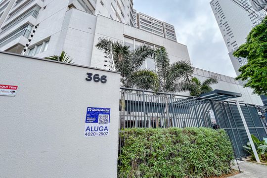 Fachada com Plaquinha de apartamento para alugar com 2 quartos, 74m² em Tatuapé, São Paulo