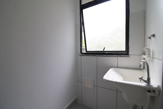Área de Serviço de apartamento para alugar com 2 quartos, 47m² em Jacarepaguá, Rio de Janeiro