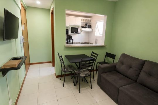 Apartamento para alugar com 2 quartos, 54m² em Cavaleiros, Macaé
