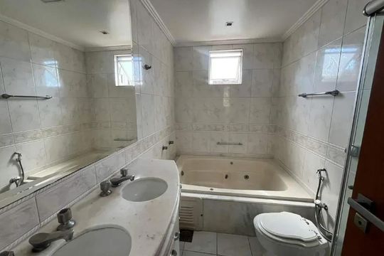 Banheiro de apartamento para alugar com 4 quartos, 120m² em Buritis, Belo Horizonte
