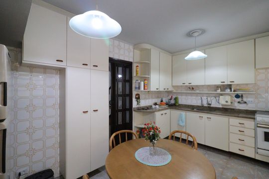 Cozinha de casa à venda com 2 quartos, 139m² em Cidade Dutra, São Paulo