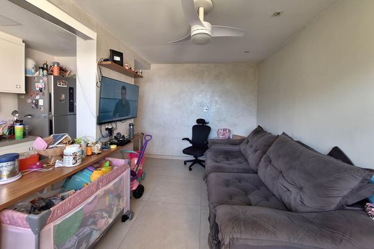 Sala  de apartamento para alugar com 2 quartos, 60m² em Cubango, Niterói