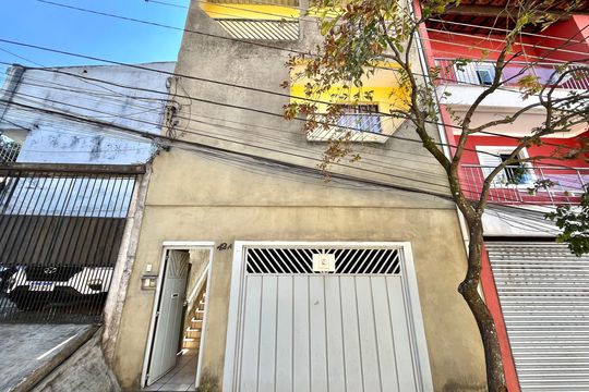 Casa à venda com 5 quartos, 310m² em Jardim Lourdes, São Paulo