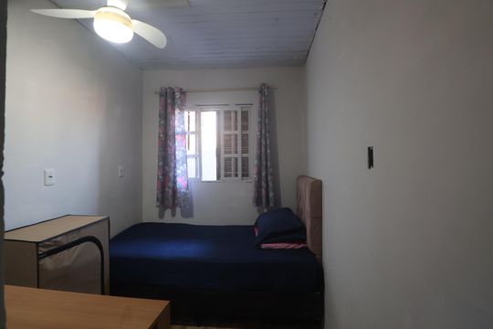Quarto 2 de casa à venda com 2 quartos, 50m² em Estância Velha, Canoas