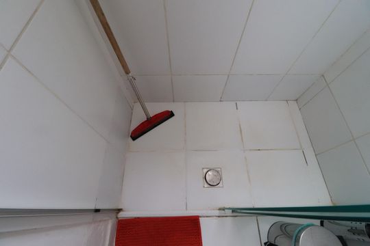 Banheiro social de apartamento para alugar com 1 quarto, 34m² em Vila Abranches, Ribeirão Preto