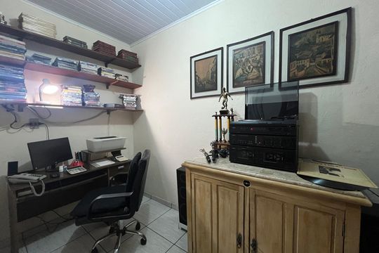 Escritório de apartamento à venda com 3 quartos, 150m² em Castelo, Belo Horizonte
