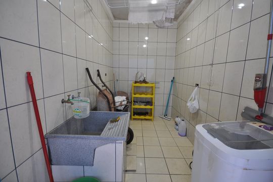 Área de serviço de casa à venda com 4 quartos, 320m² em Jardim Felicidade(zona Norte), São Paulo