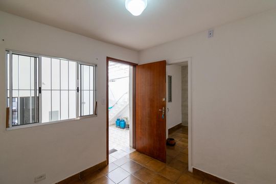 Casa para alugar com 1 quarto, 40m² em Jardim Oriental, São Paulo