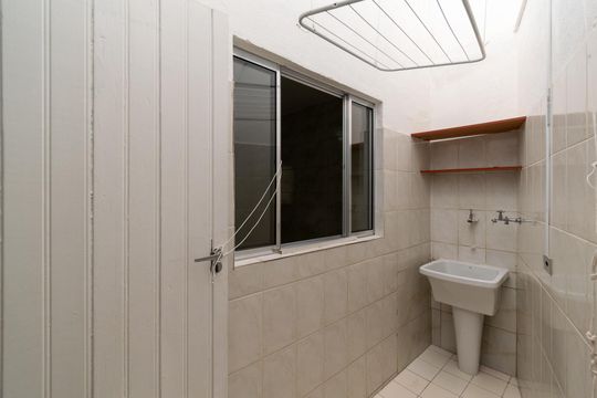 Área de Serviço de casa para alugar com 1 quarto, 40m² em Jardim Oriental, São Paulo
