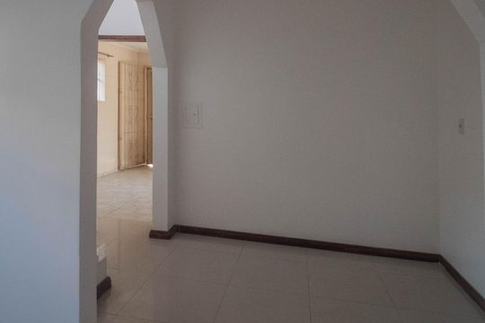 Sala de casa à venda com 3 quartos, 110m² em Cavalhada, Porto Alegre