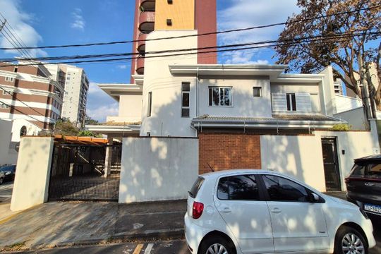 Fachada do Prédio de casa à venda com 3 quartos, 177m² em Cambuí, Campinas